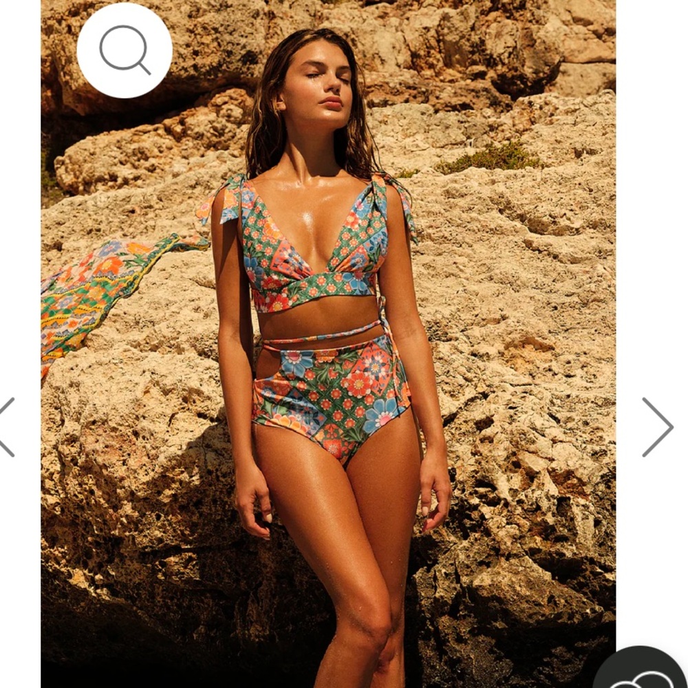 Agua Bendita Multicolor Floral Bikini
